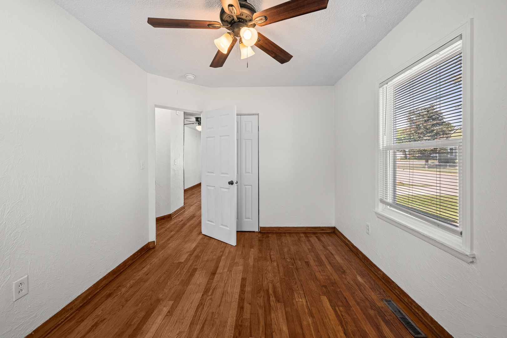940 31st Street Property Photo 14