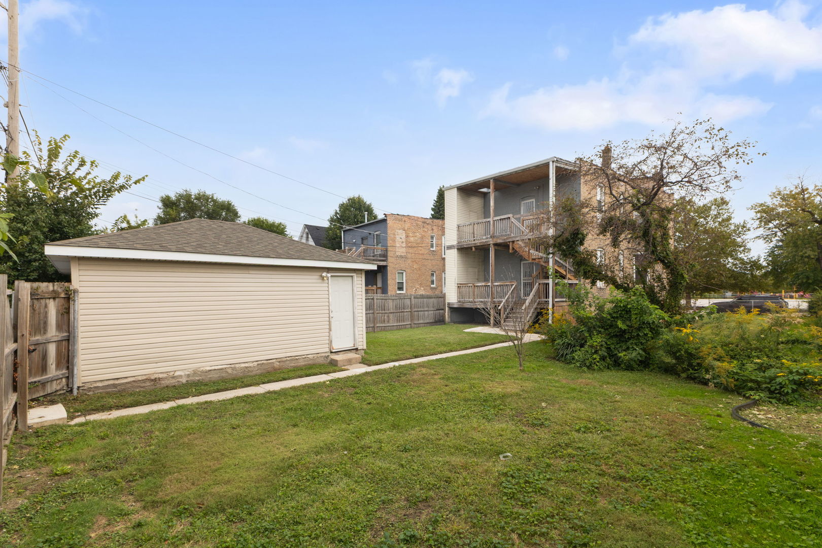 7322 S Langley Avenue Property Photo 26
