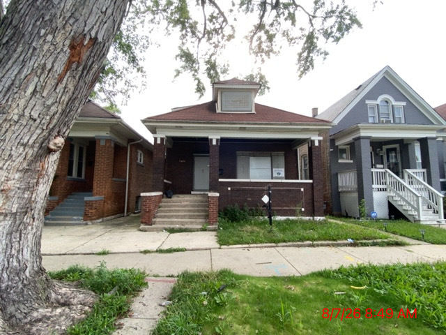 7615 S Carpenter Street Property Photo 1