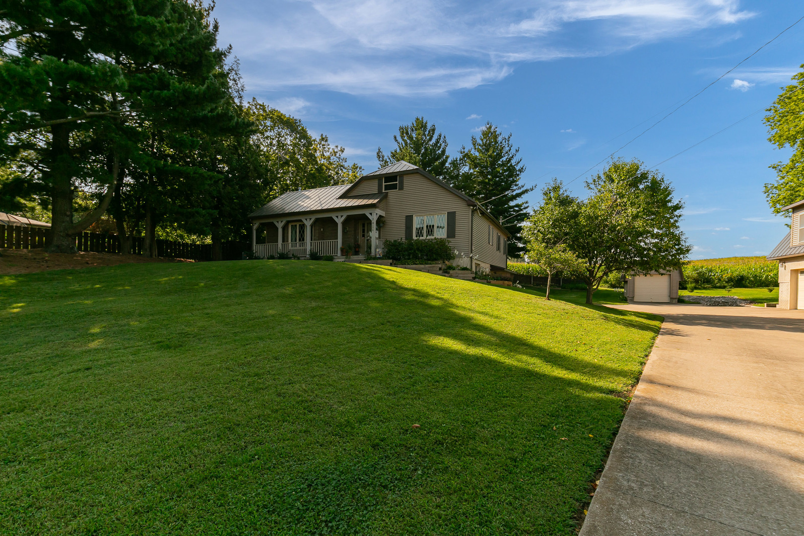 7811 29th Street Property Photo 32