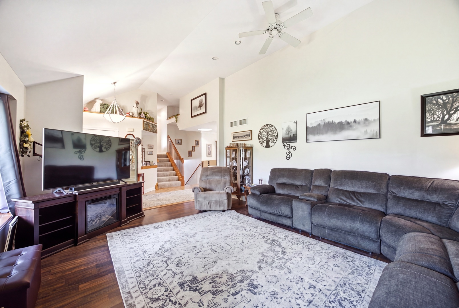 22902 Graf Road Property Photo 9