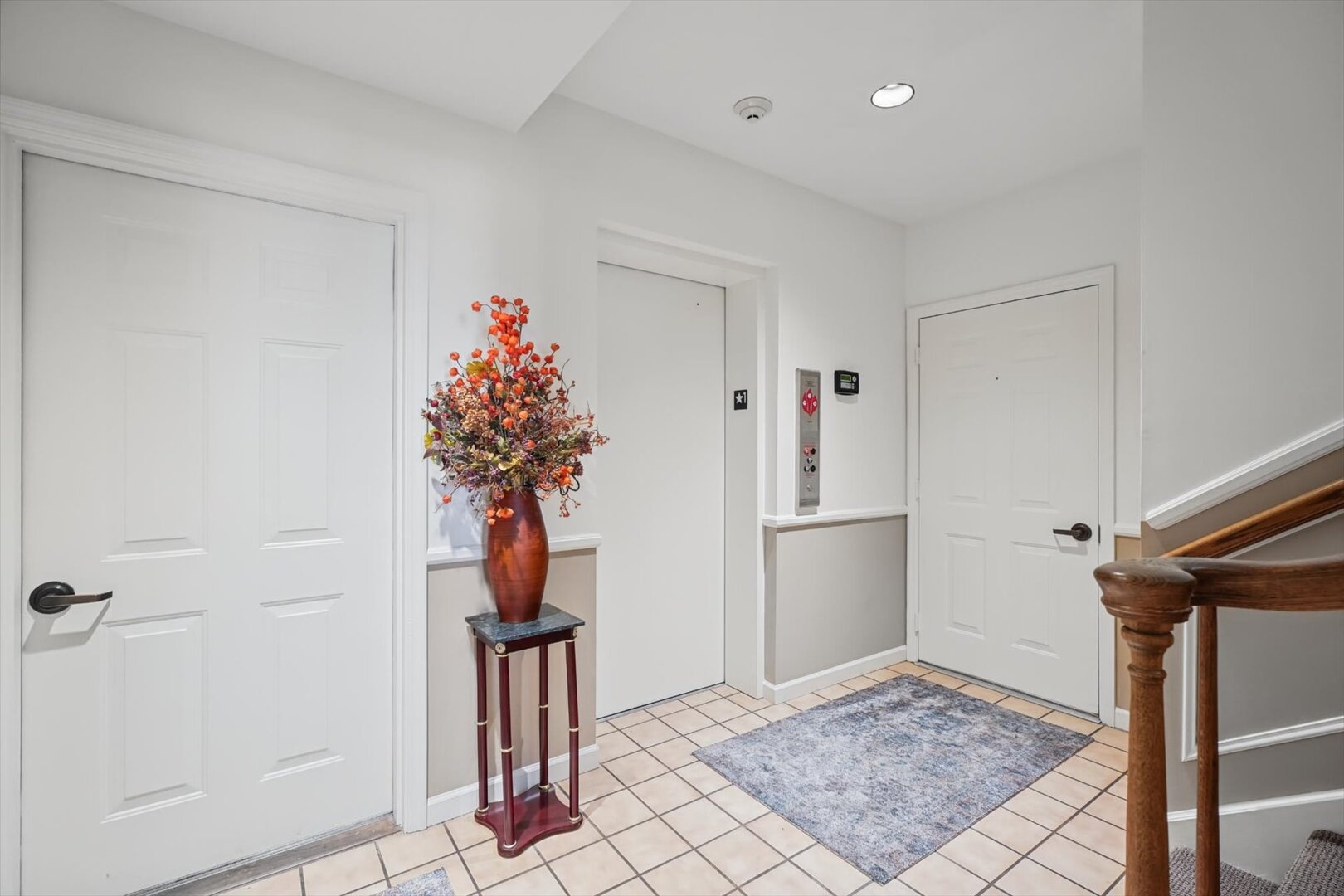 917 A Cheshire Drive A Property Photo 2
