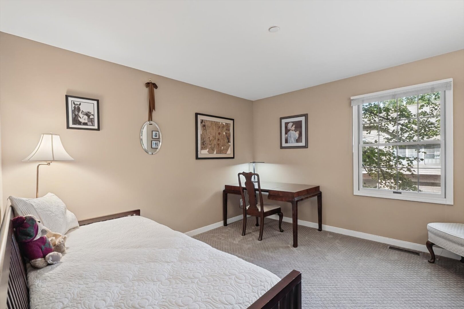 917 A Cheshire Drive A Property Photo 29