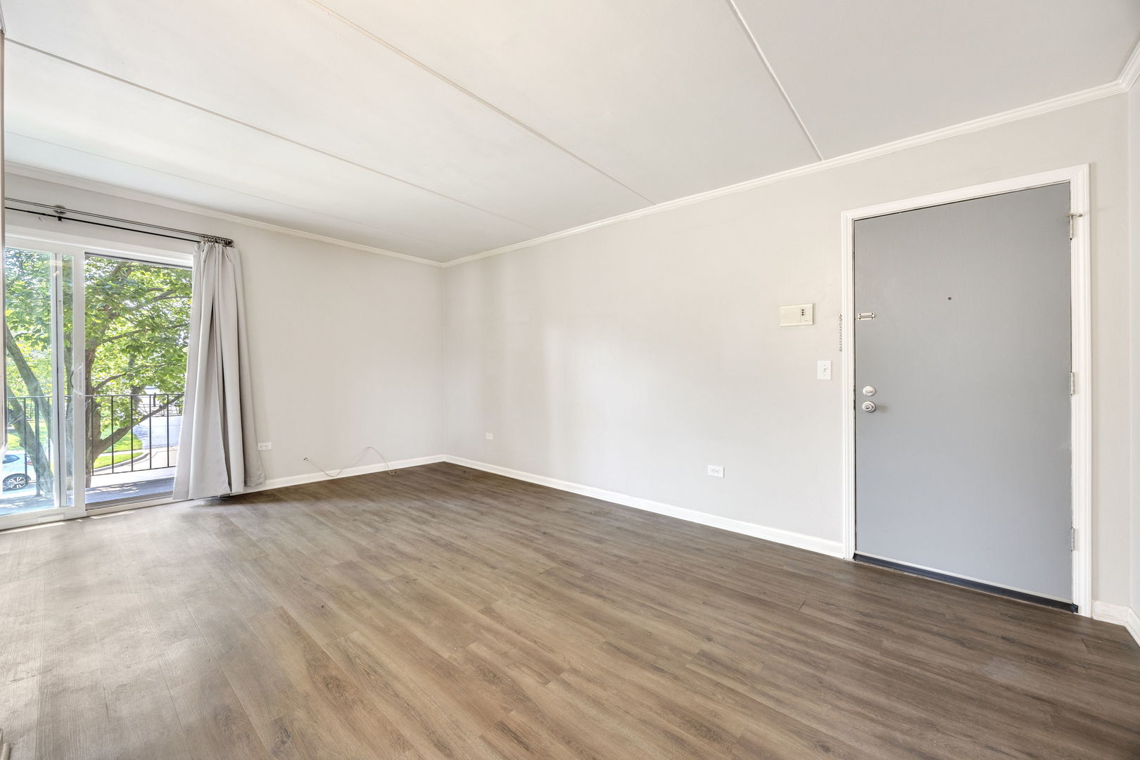 1221 Chalet Road 200 Property Photo 2