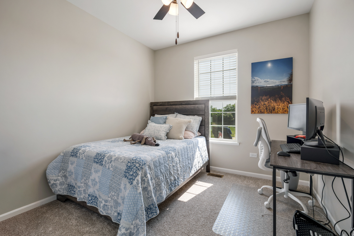10270 Ehorn Road Property Photo 14