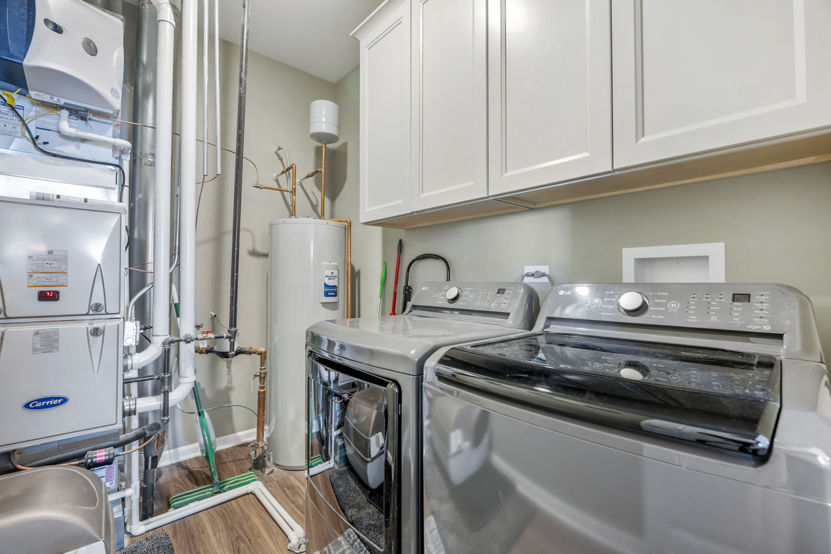 10270 Ehorn Road Property Photo 15