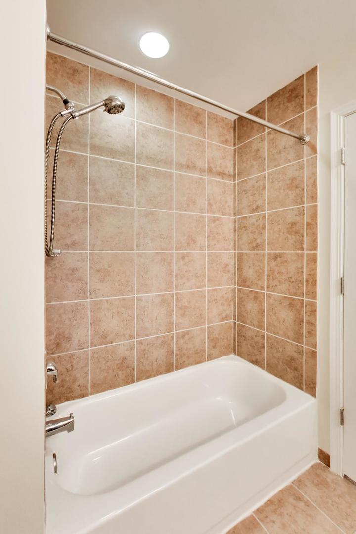 1255 S State Street 1502 Property Photo 23