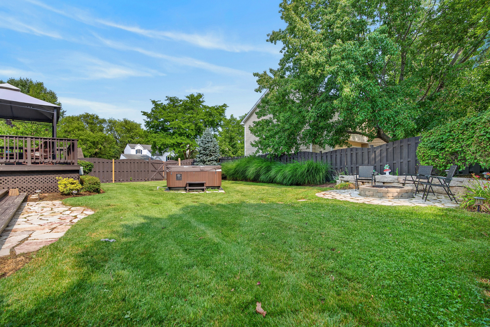 1000 Louis Avenue Property Photo 28