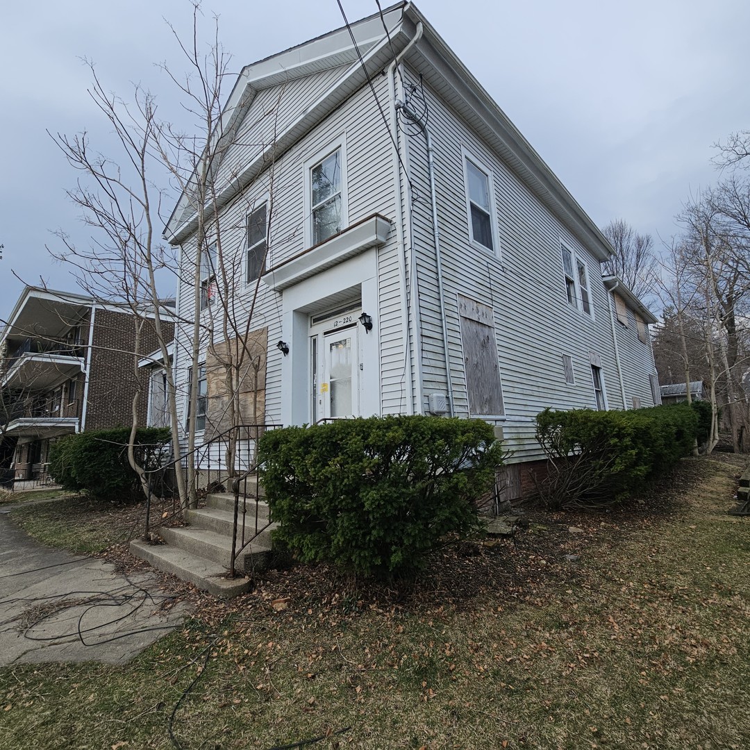 212 S Tryon Street Property Photo 2