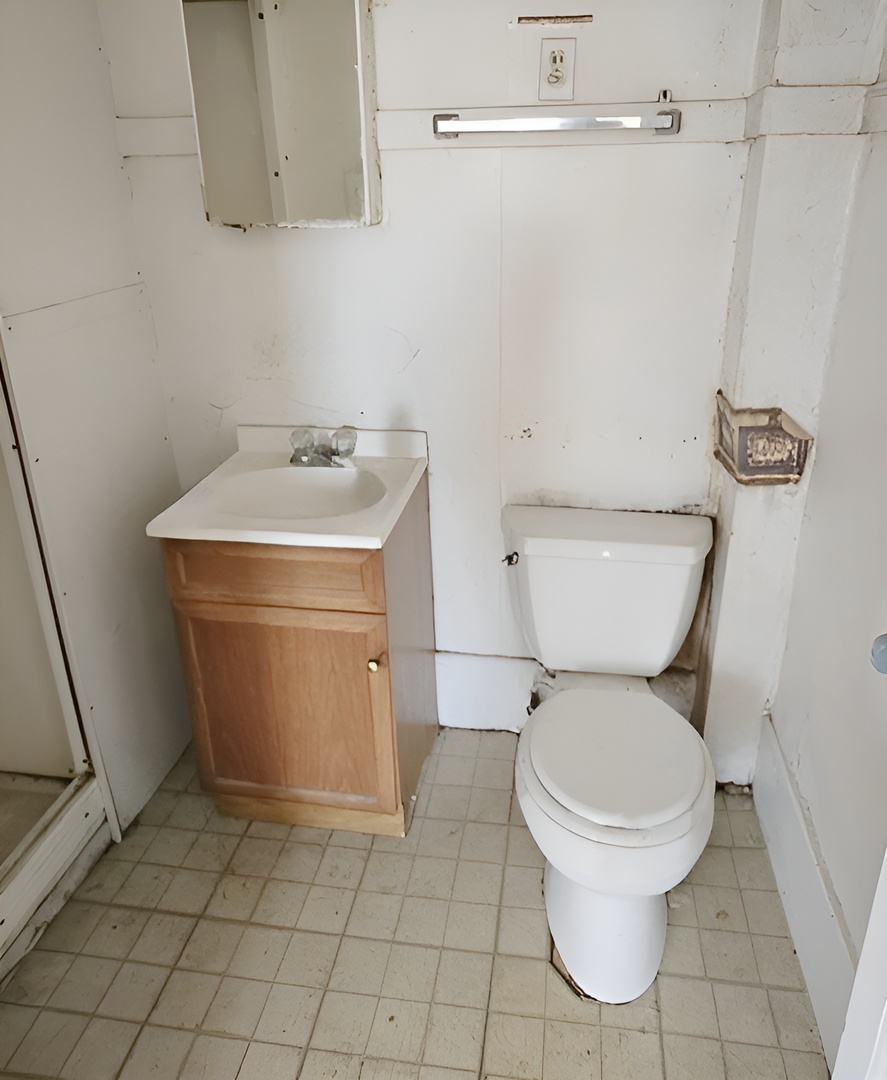 212 S Tryon Street Property Photo 17