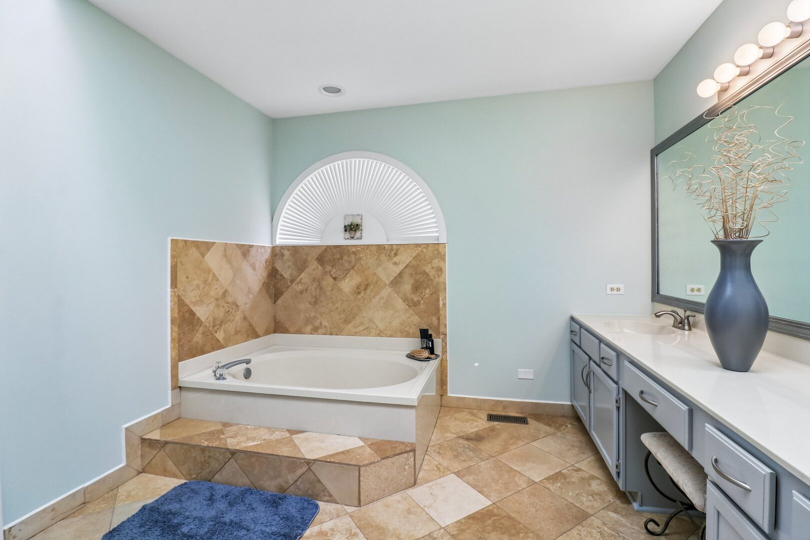 1360 Yosemite Parkway Property Photo 29