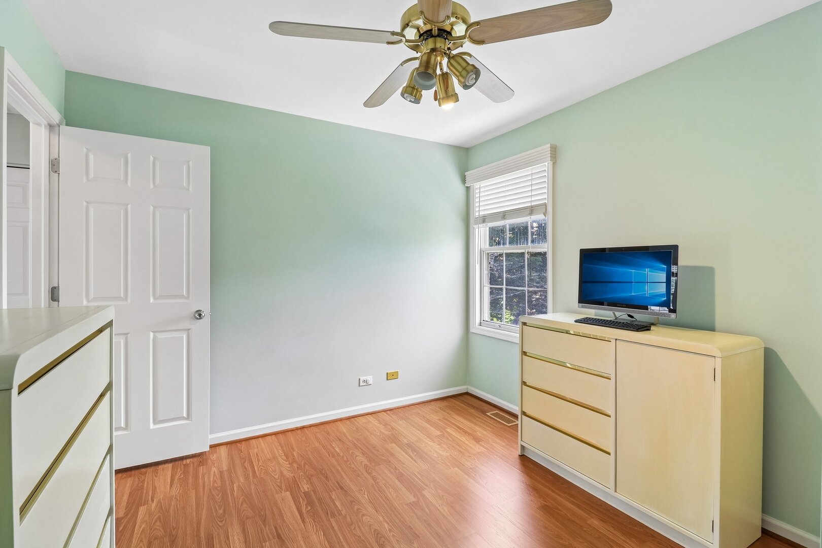 1360 Yosemite Parkway Property Photo 34