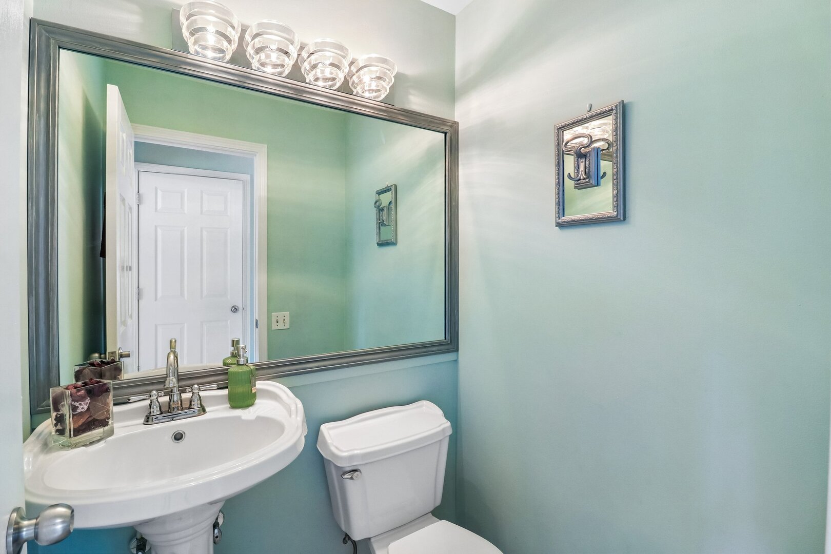 1360 Yosemite Parkway Property Photo 40