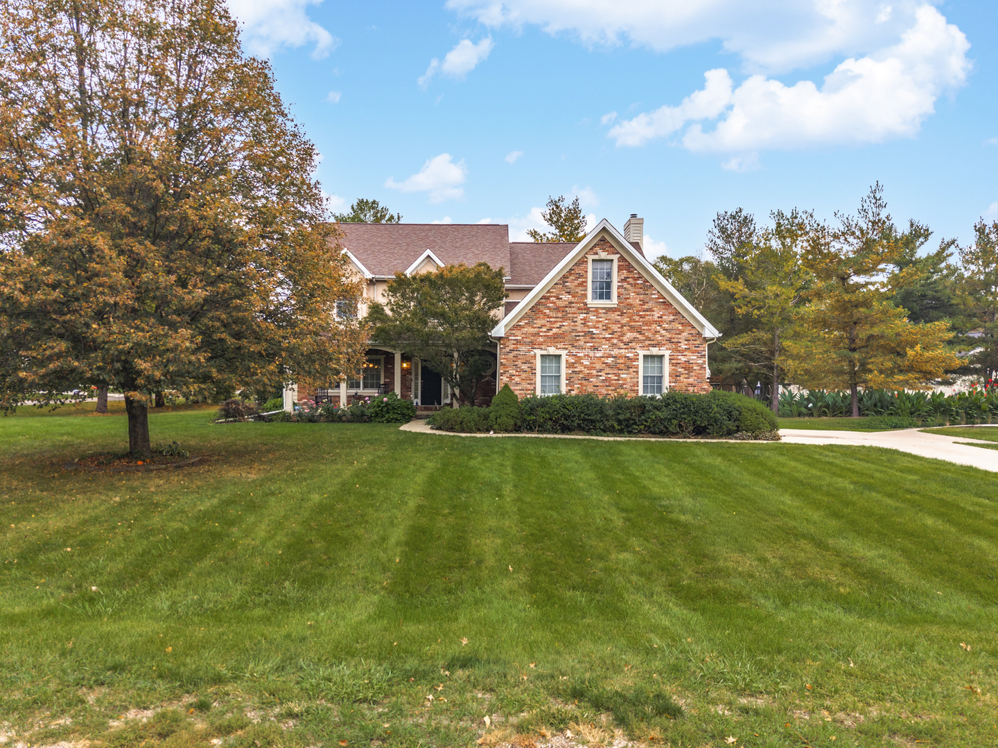 8653 Oakmont Road Property Photo 2