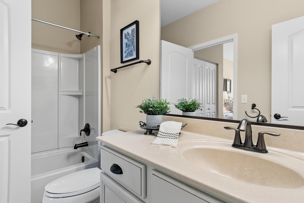 4040 Chesapeake Lane Property Photo 17