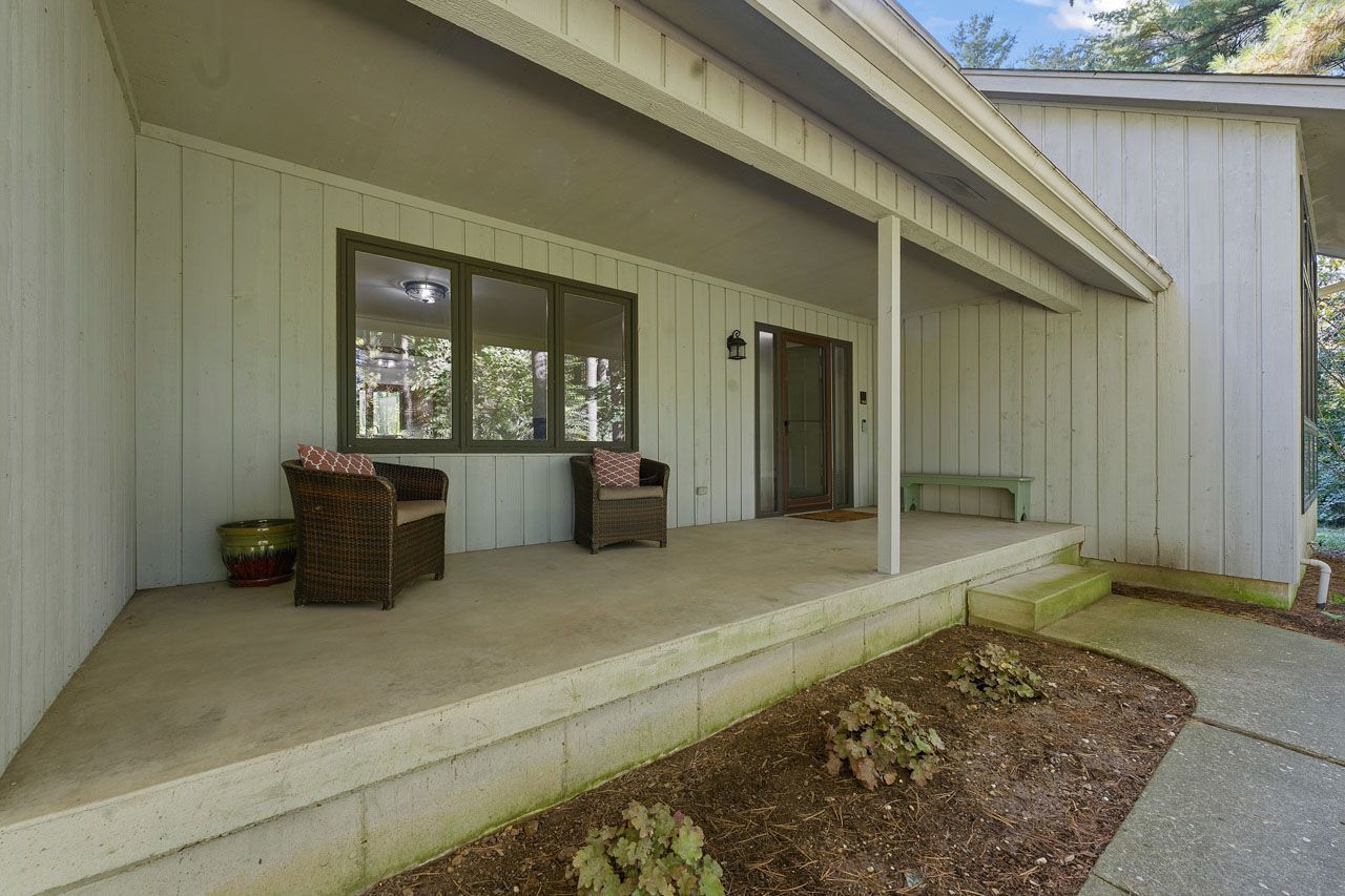 8505 Concord Drive Property Photo 2