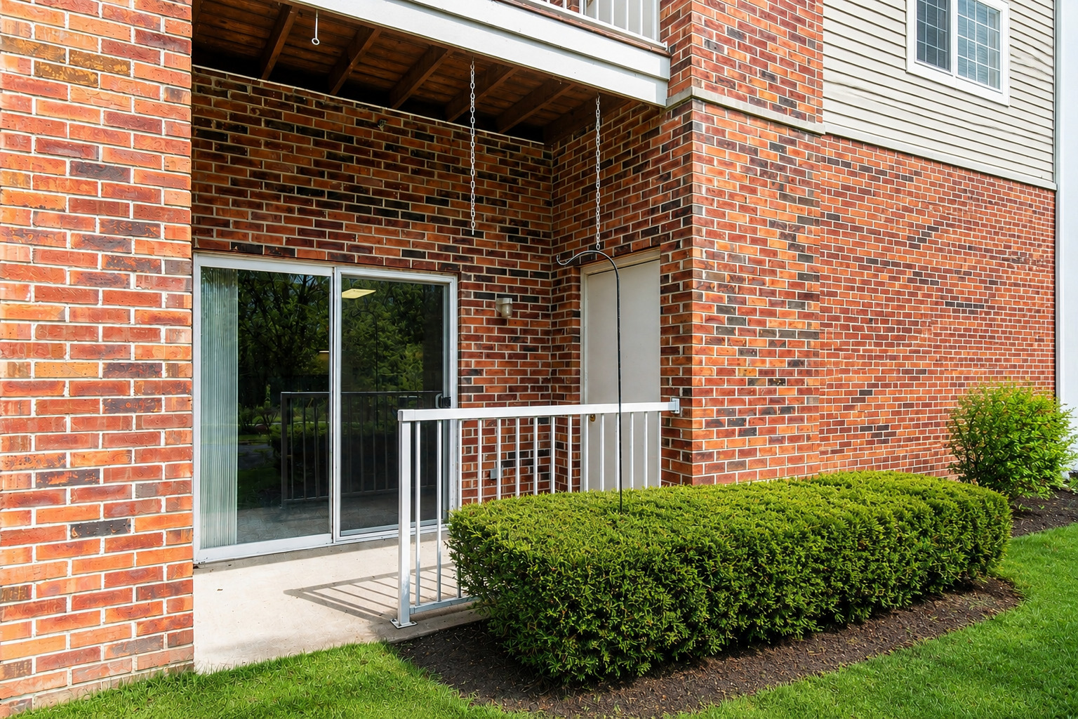 801 N Mclean Boulevard 110 Property Photo 6
