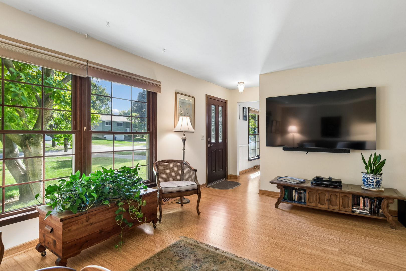 1111 Dawes Avenue Property Photo 4