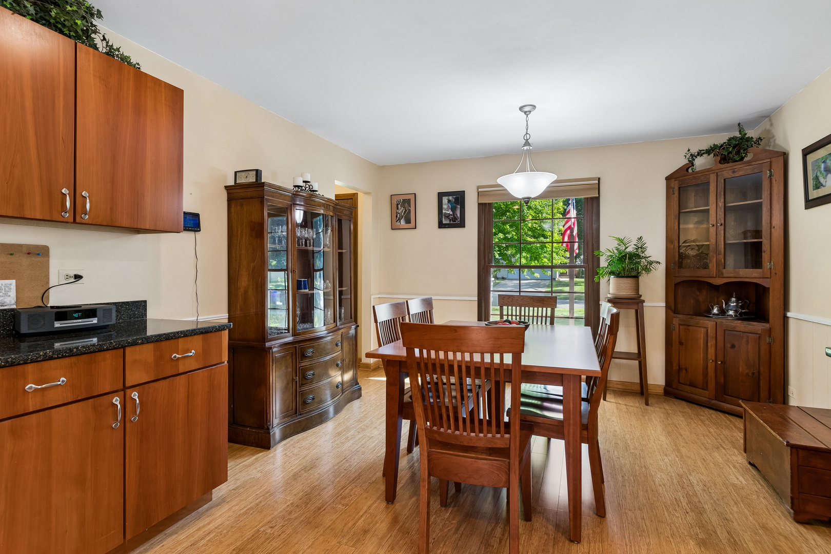 1111 Dawes Avenue Property Photo 6