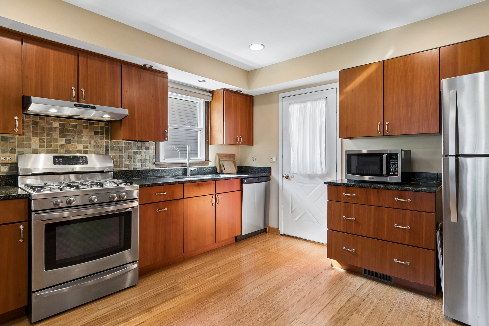 1111 Dawes Avenue Property Photo 7