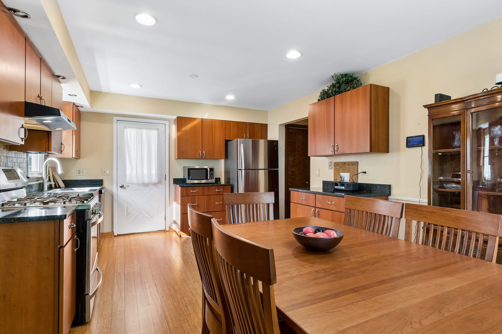 1111 Dawes Avenue Property Photo 8