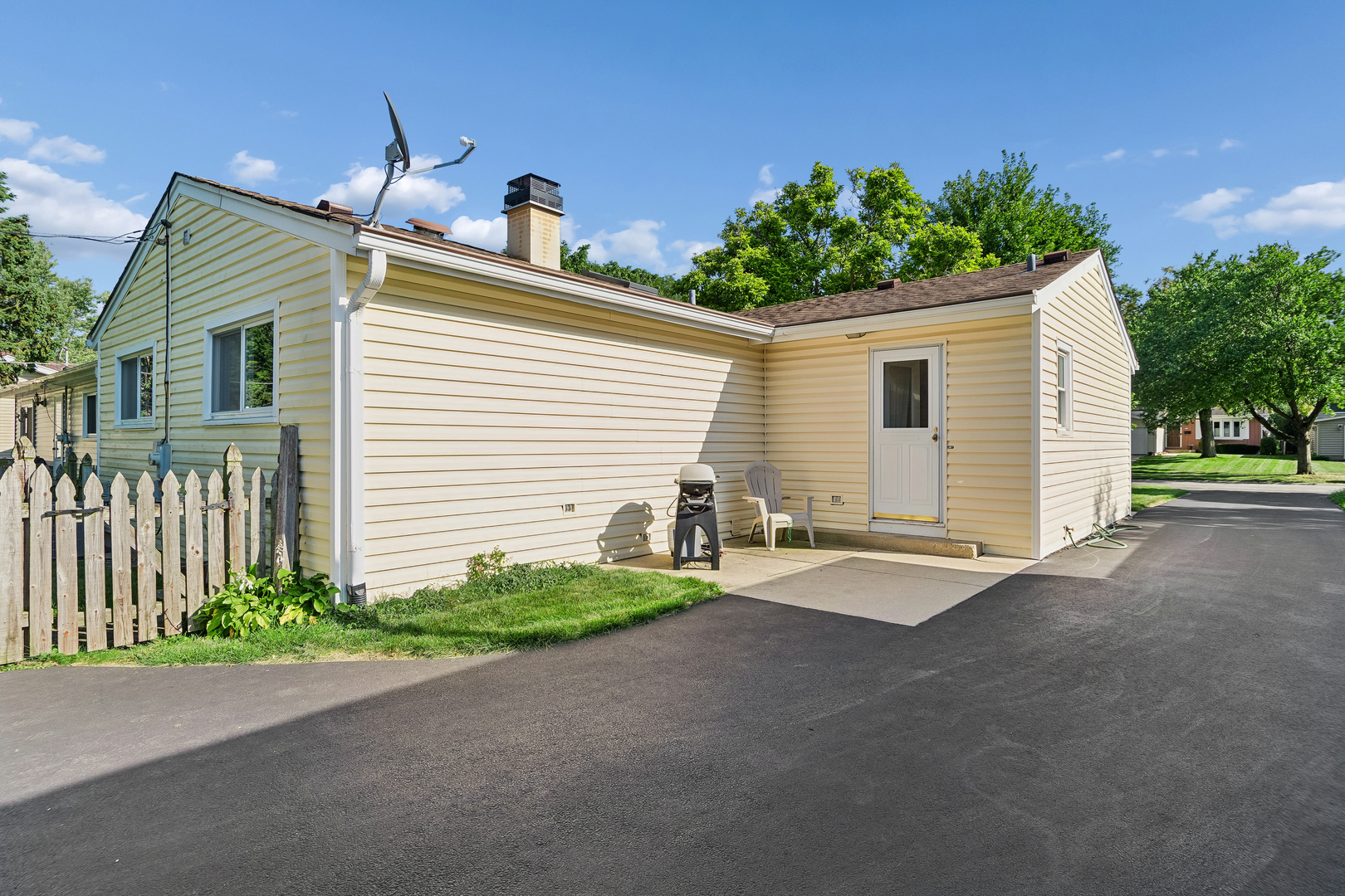 1111 Dawes Avenue Property Photo 17