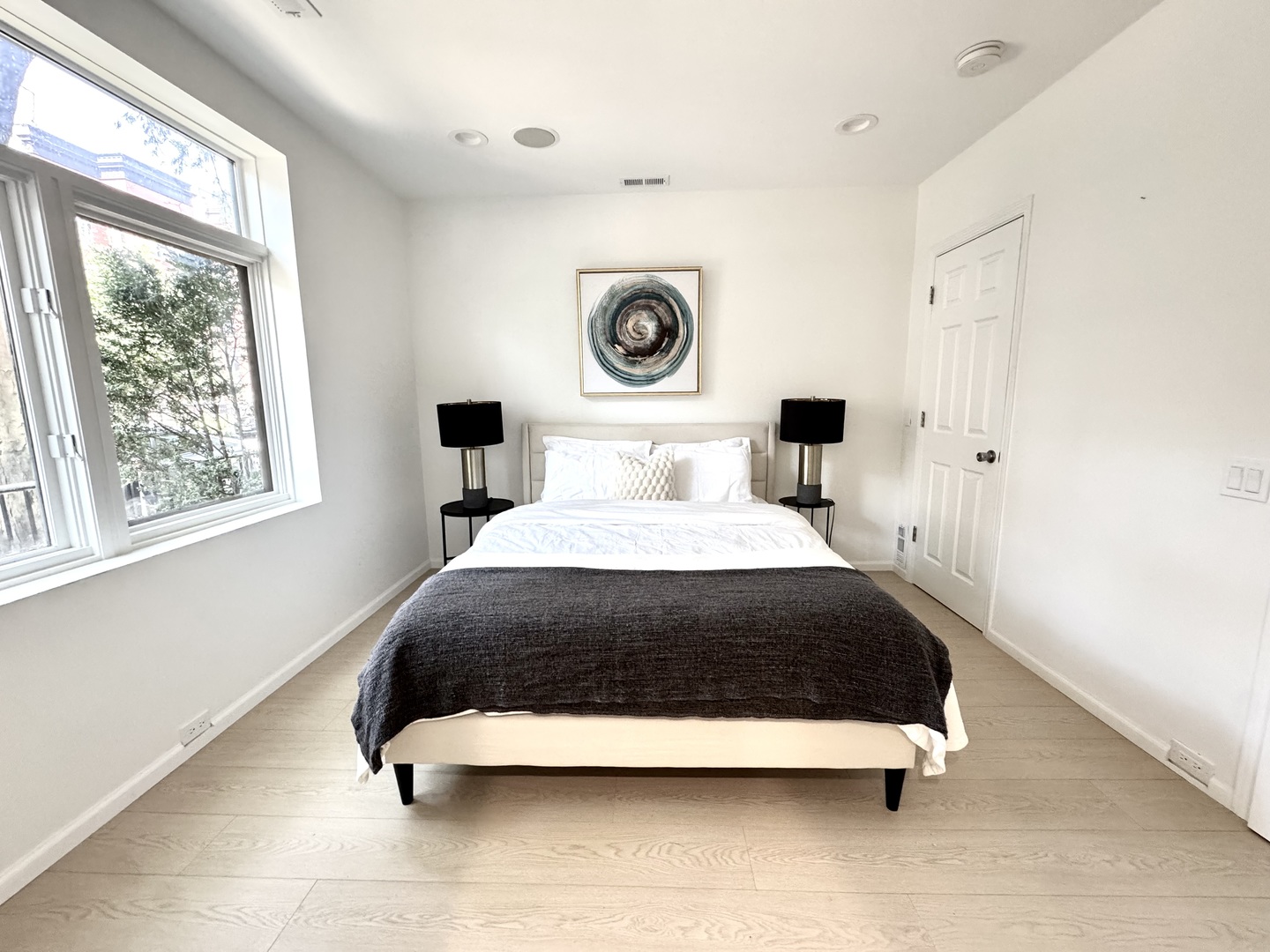 1107 N Wolcott Avenue Property Photo 12