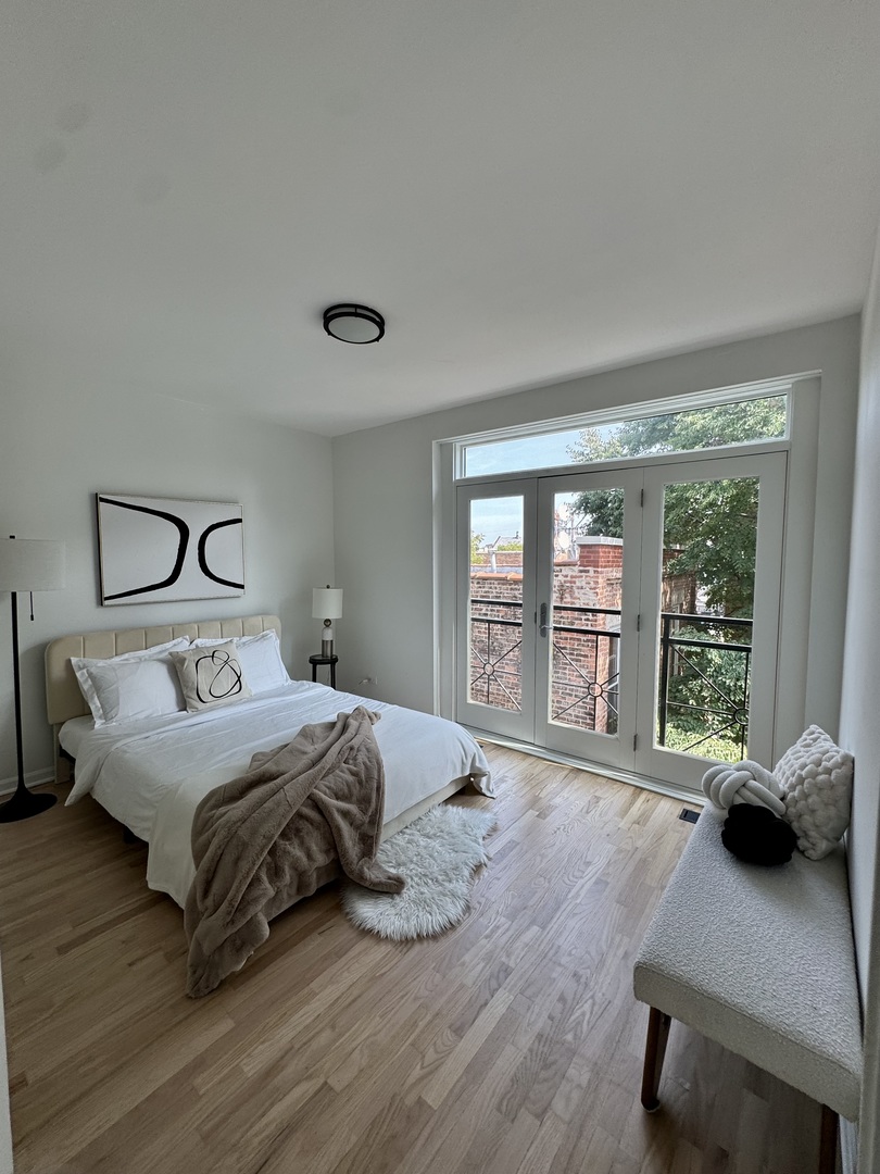 1107 N Wolcott Avenue Property Photo 18
