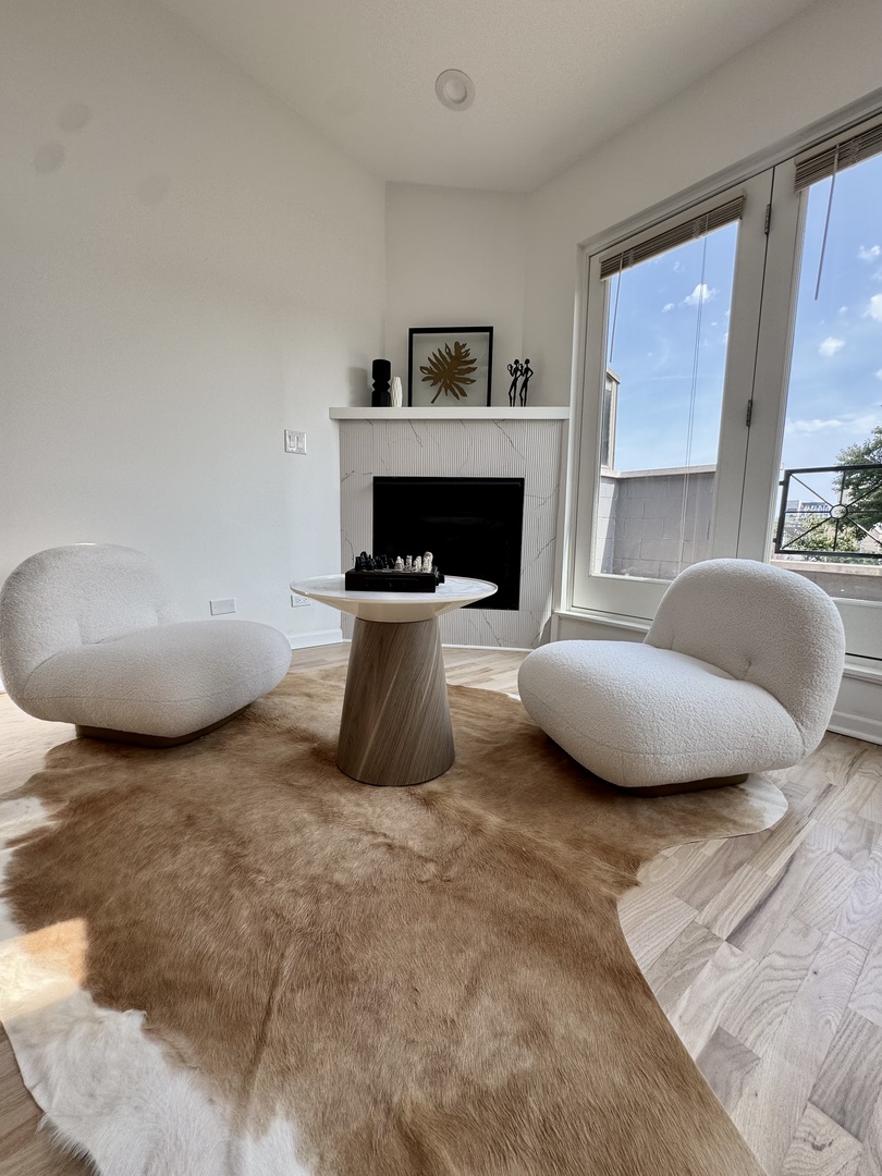 1107 N Wolcott Avenue Property Photo 21