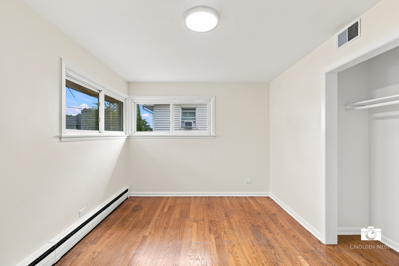 599 N Willow Road Property Photo 12