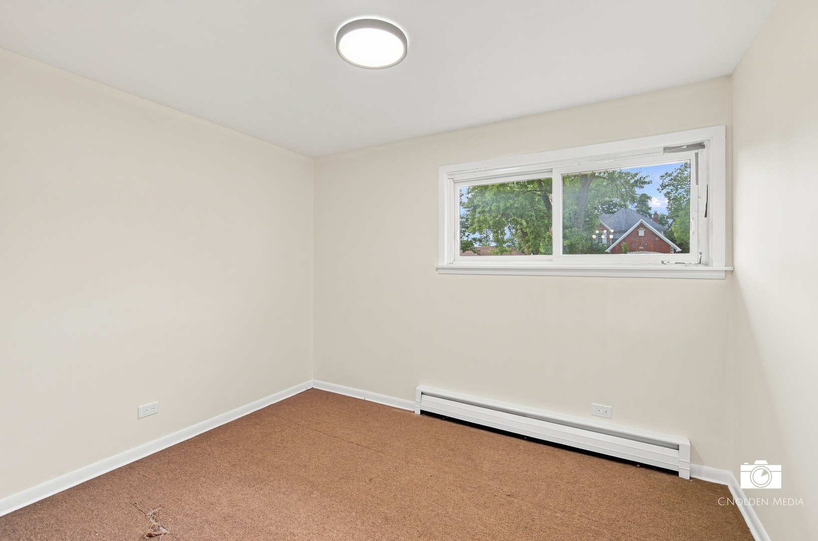 599 N Willow Road Property Photo 15
