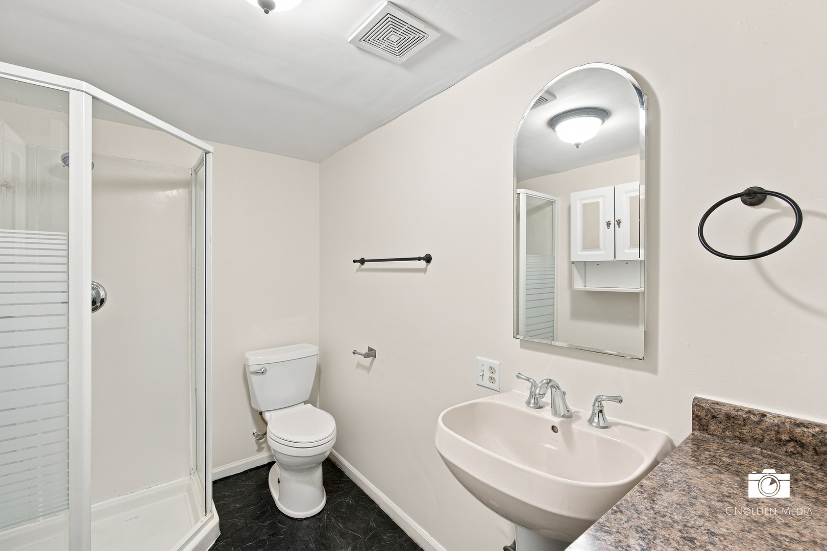 599 N Willow Road Property Photo 23