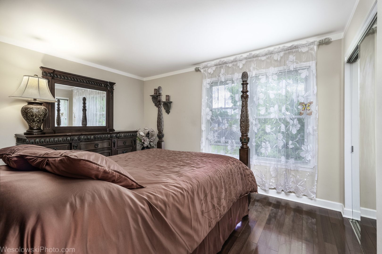 886 Quincy Court Property Photo 13