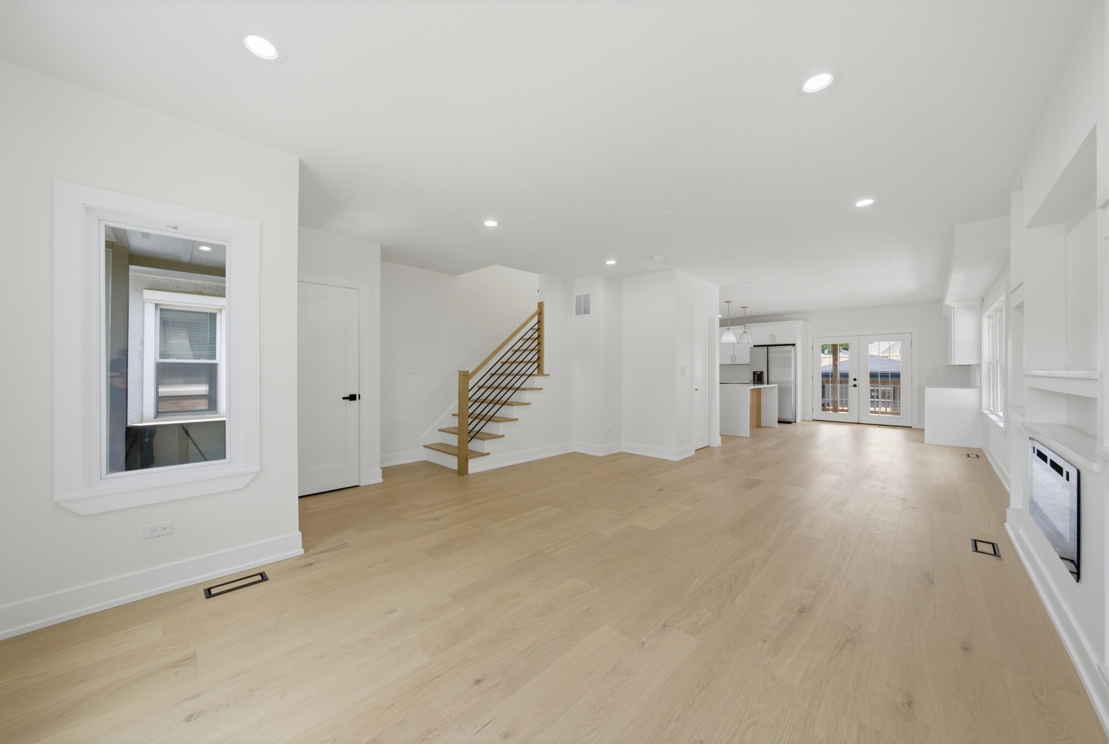 1416 Ridgeland Avenue Property Photo 6