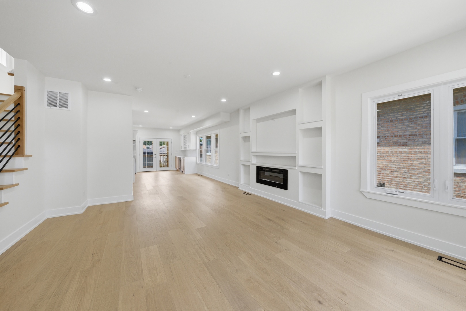 1416 Ridgeland Avenue Property Photo 11