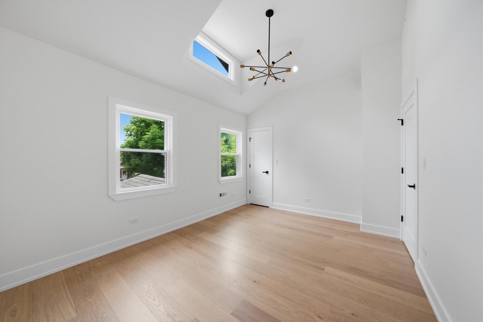 1416 Ridgeland Avenue Property Photo 23