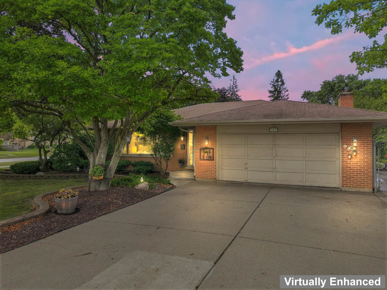 3310 Plum Grove Drive Property Photo 4