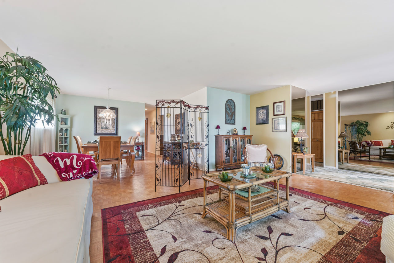 3310 Plum Grove Drive Property Photo 10