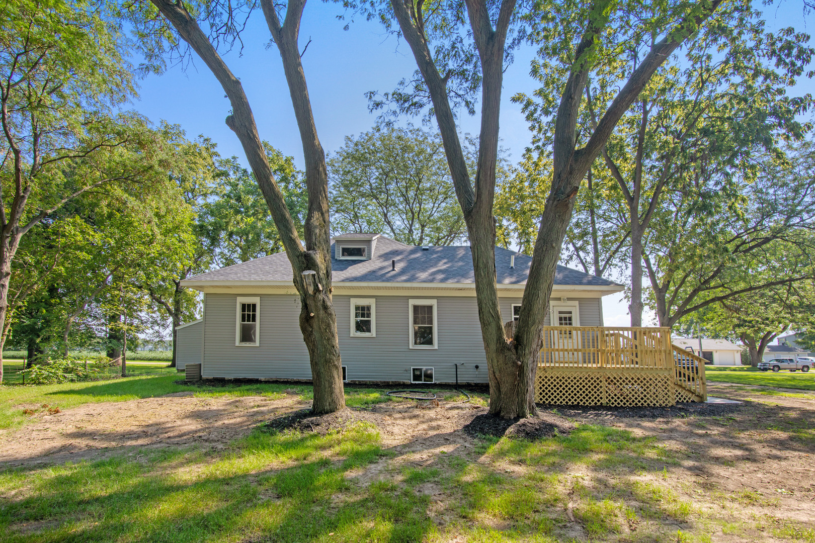 1353 Steward Road Property Photo 3