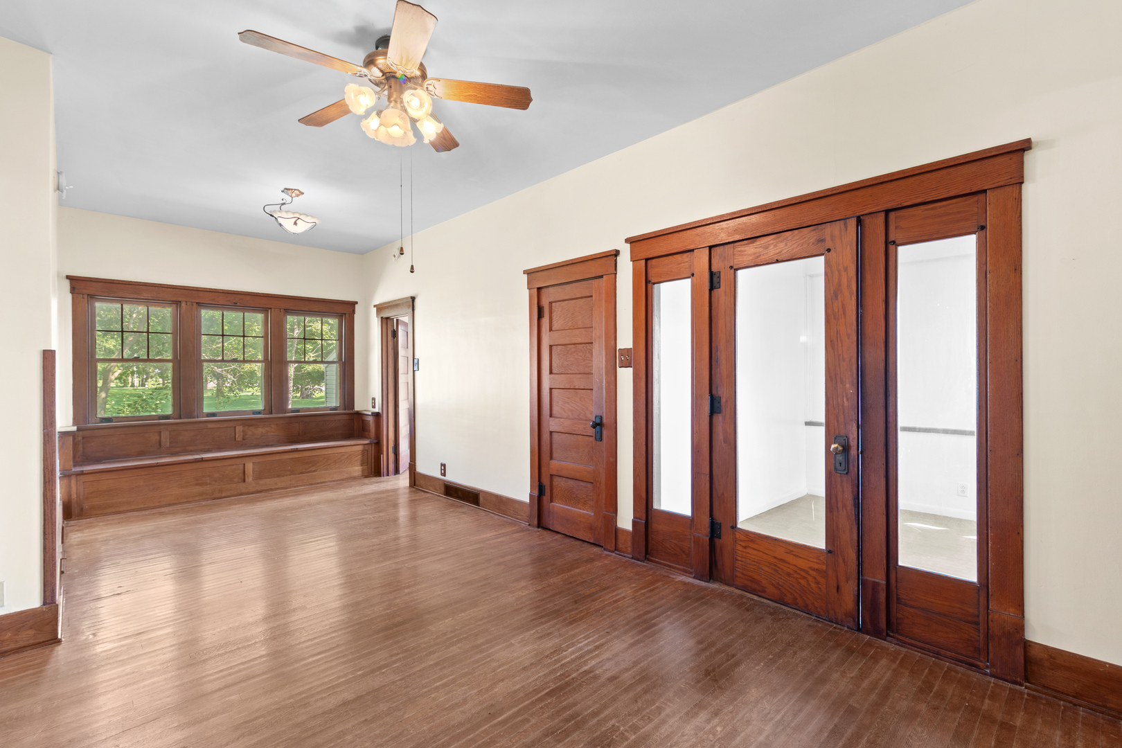 1353 Steward Road Property Photo 5