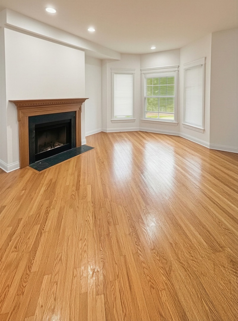 1657 W Wrightwood Avenue 1w Property Photo 3