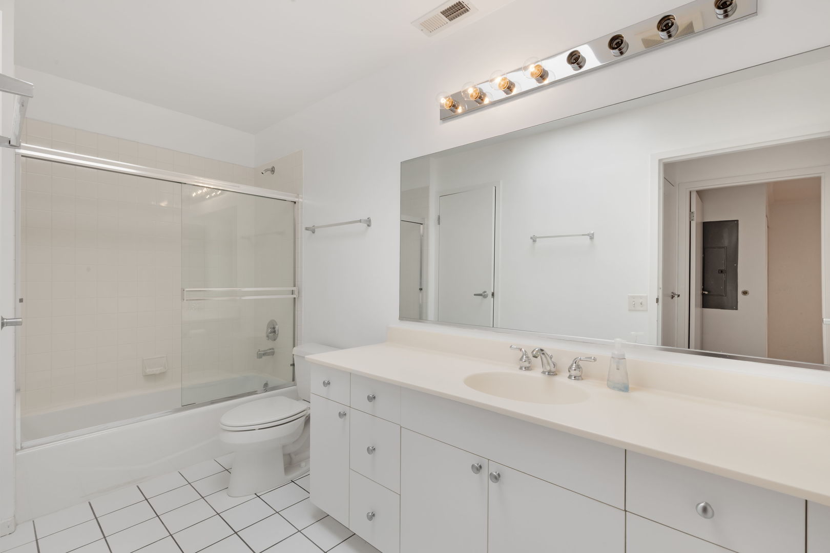 1925 Lake Avenue 316 Property Photo 12