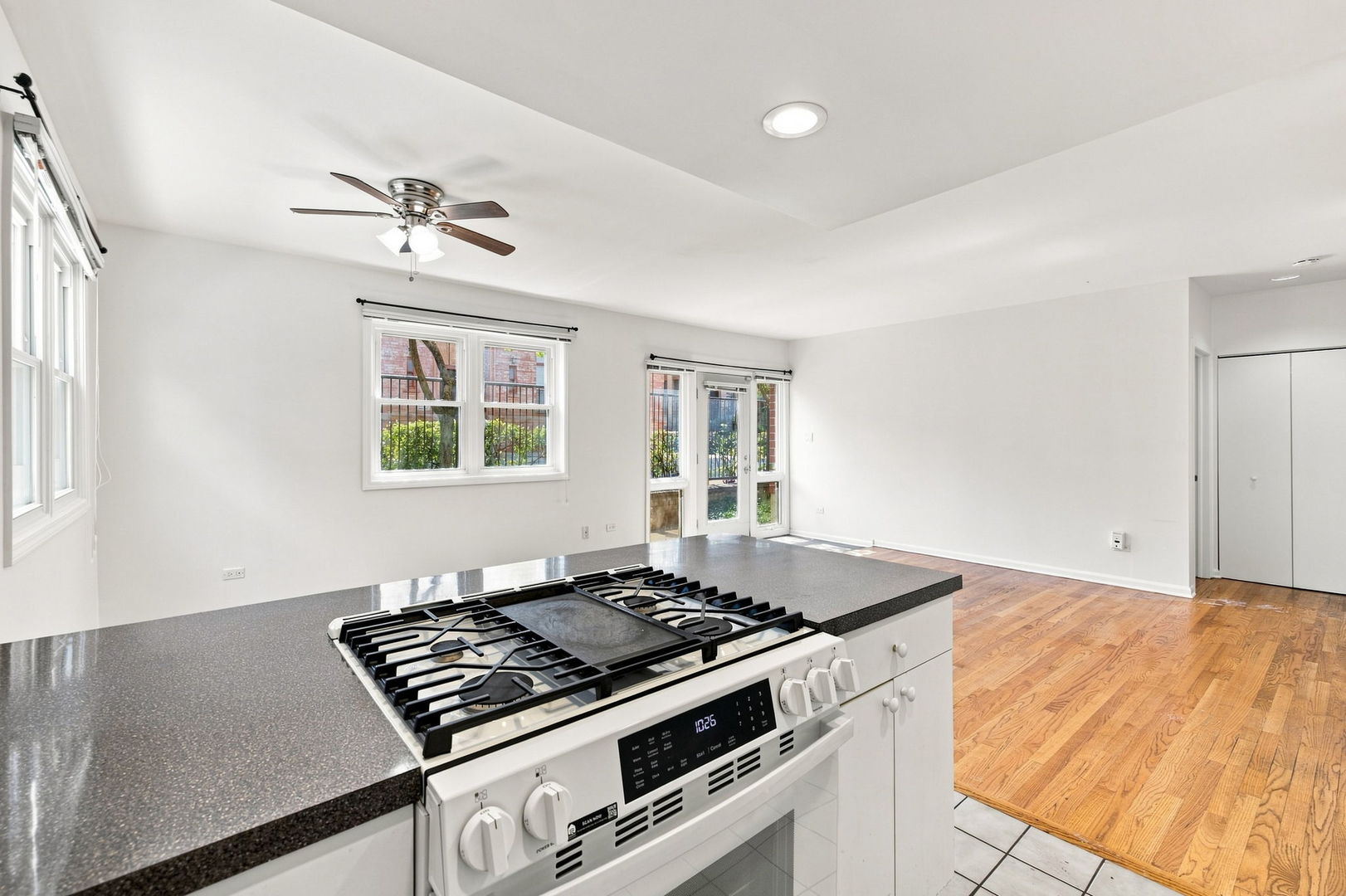 1730 W Terra Cotta Place A Property Photo 8