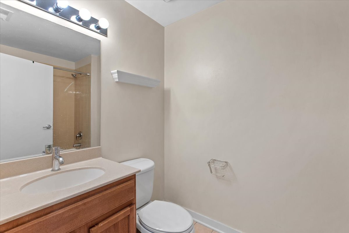 4015 N Milwaukee Avenue 416 Property Photo 19