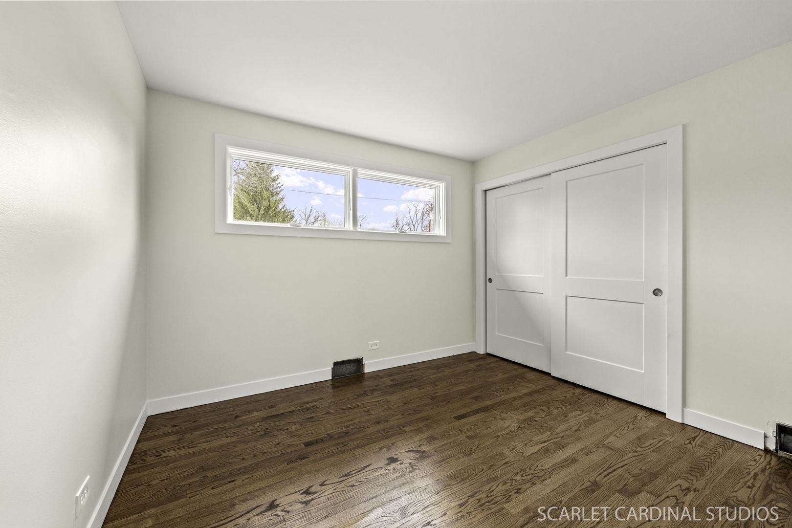 1526 E Forest Avenue Property Photo 12