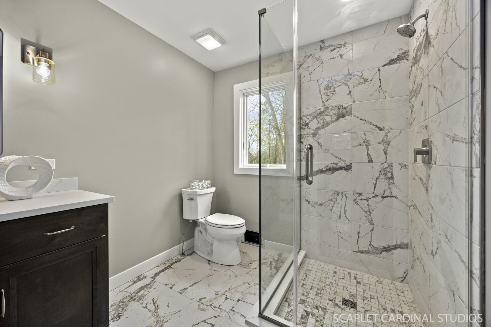 1526 E Forest Avenue Property Photo 15