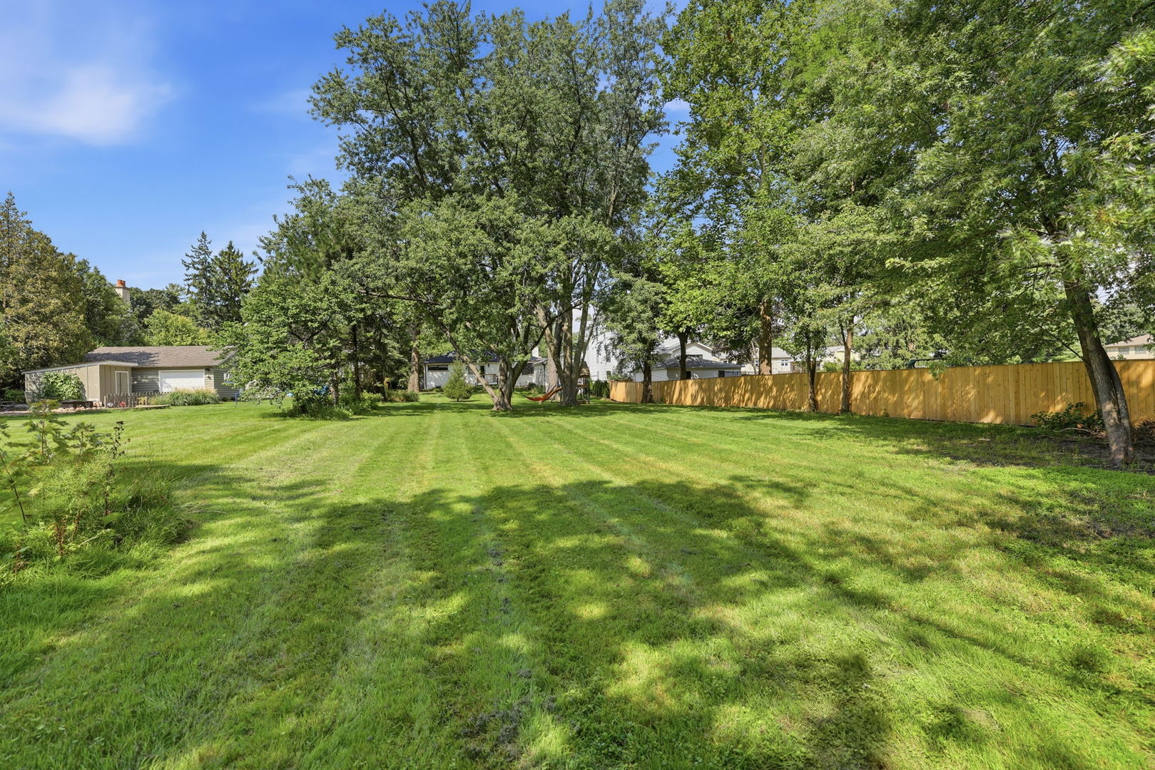 1526 E Forest Avenue Property Photo 20
