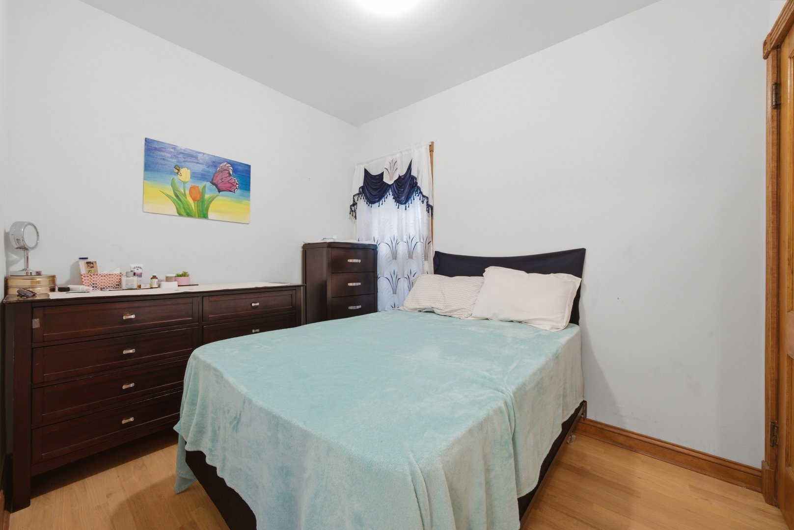 4746 N Karlov Avenue Property Photo 16