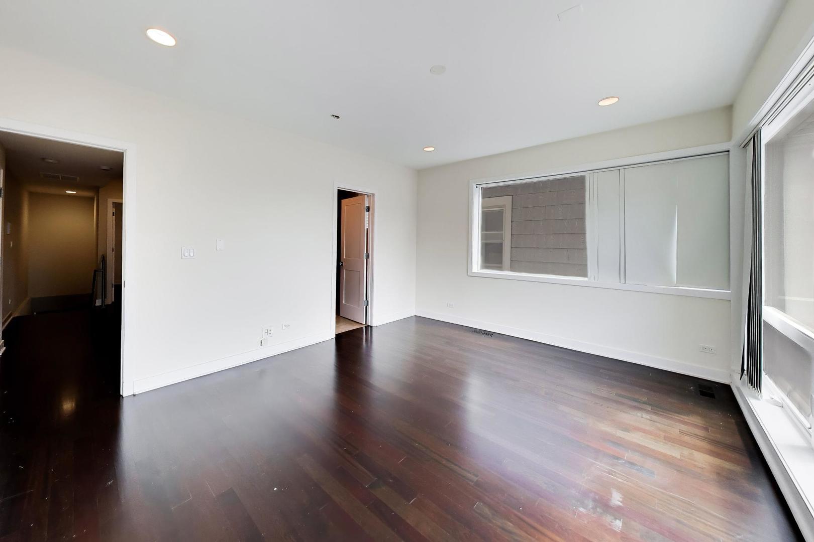 3045 N Clybourn Avenue 2 Property Photo 15