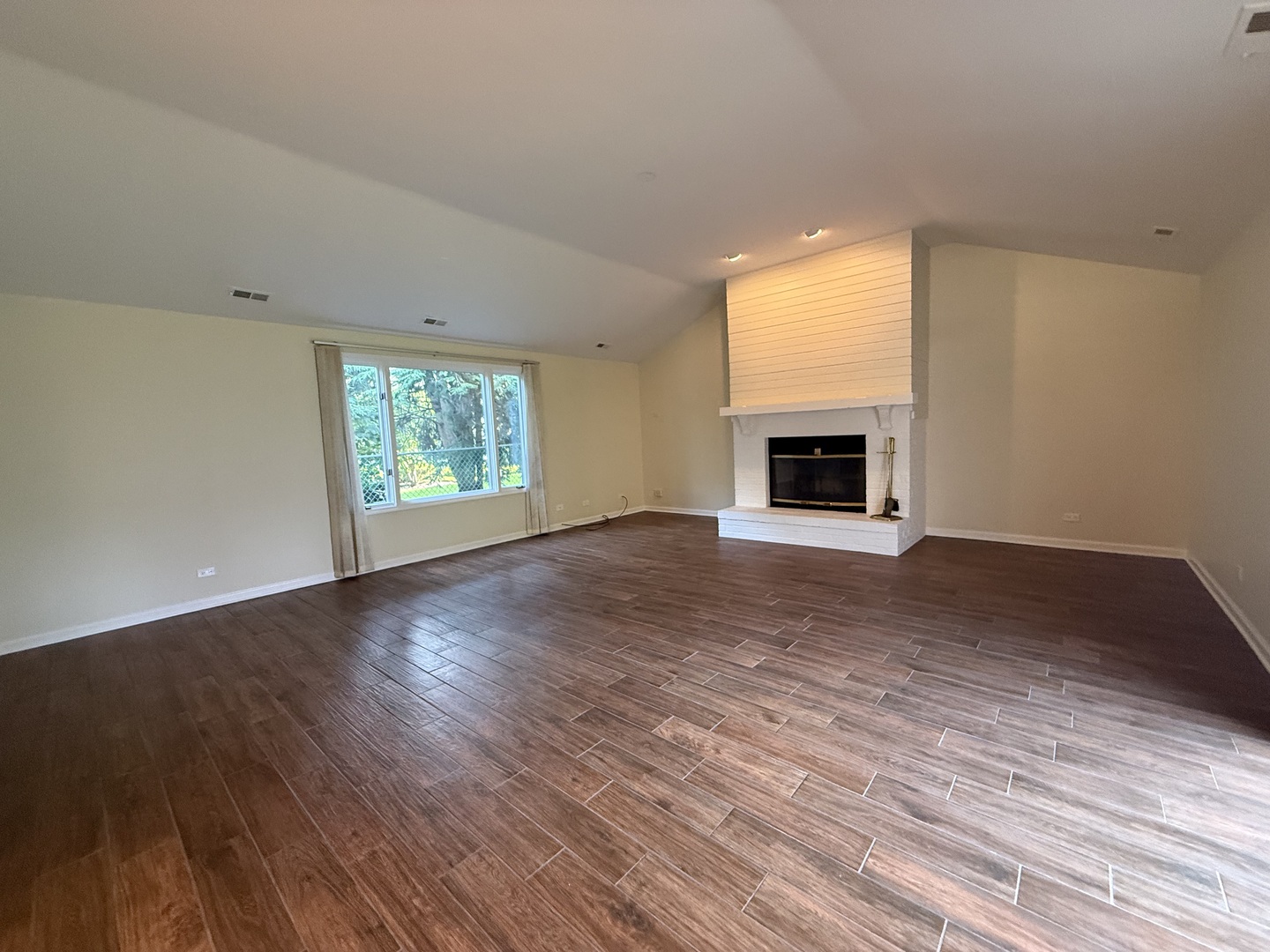 525 7th Avenue Property Photo 2
